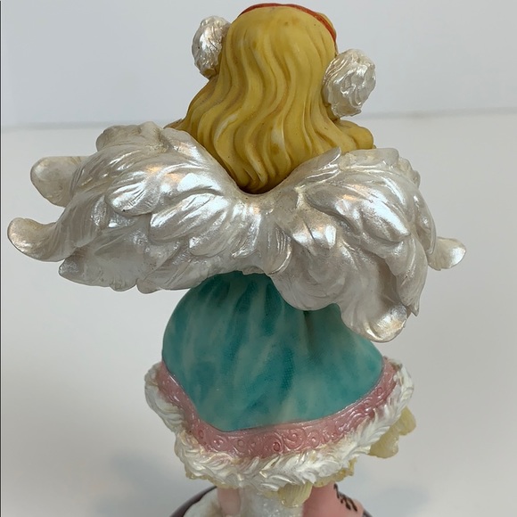ADORABLE ICE SKATING ANGEL FIGURINE 6” - Picture 6 of 7